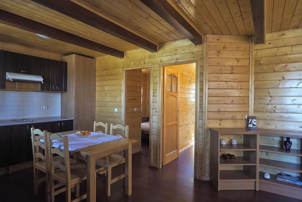 فيلا Cozy House With Private Pool أريناس المظهر الخارجي الصورة