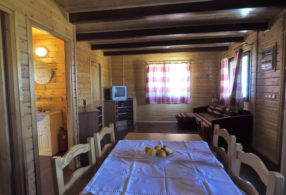 فيلا Cozy House With Private Pool أريناس المظهر الخارجي الصورة